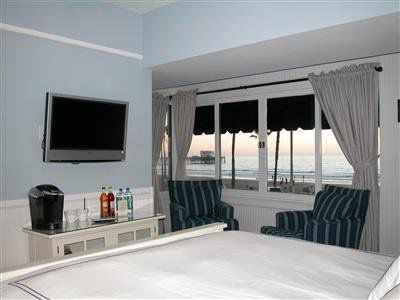 Newport 3*