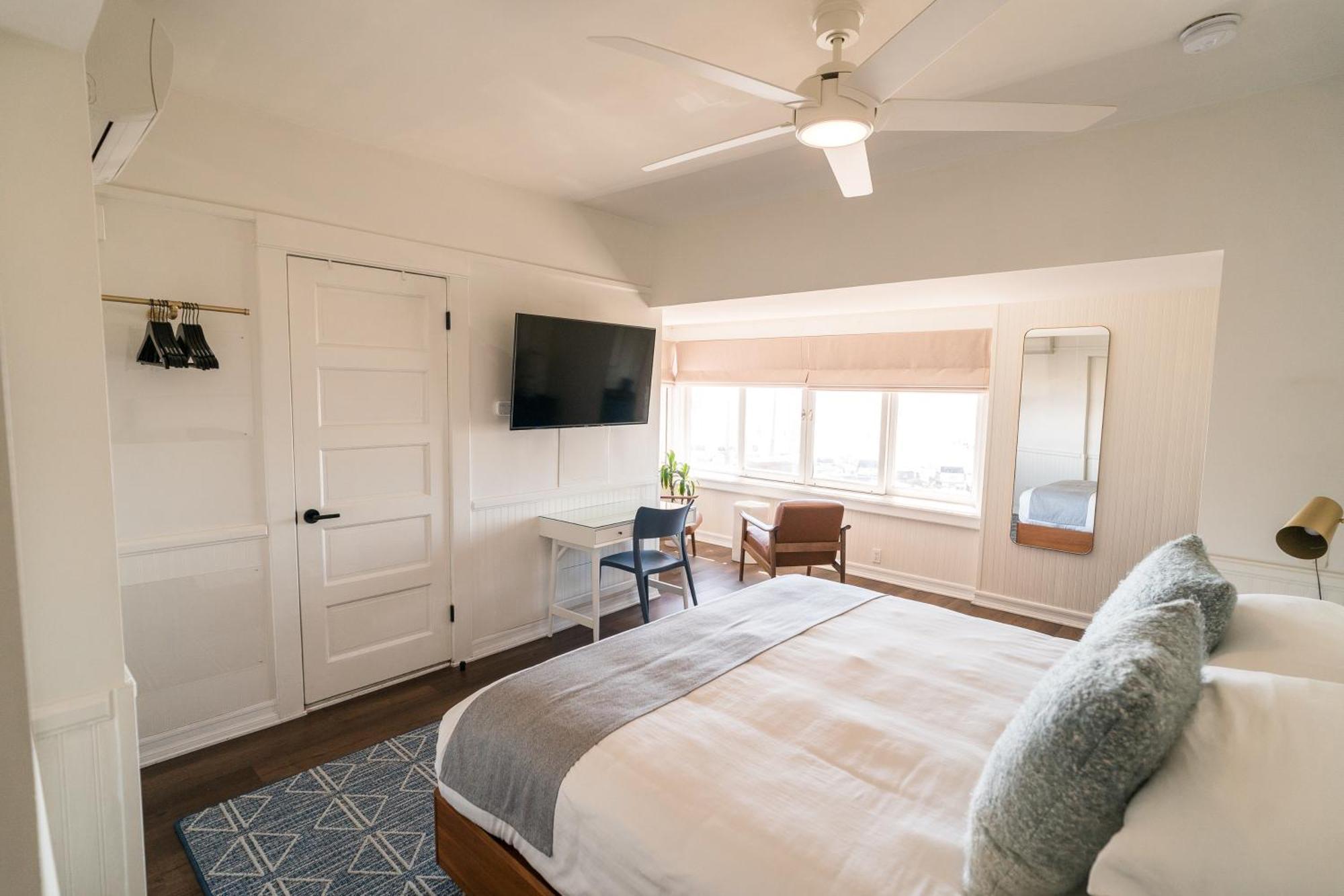Hotel Newport 3*
